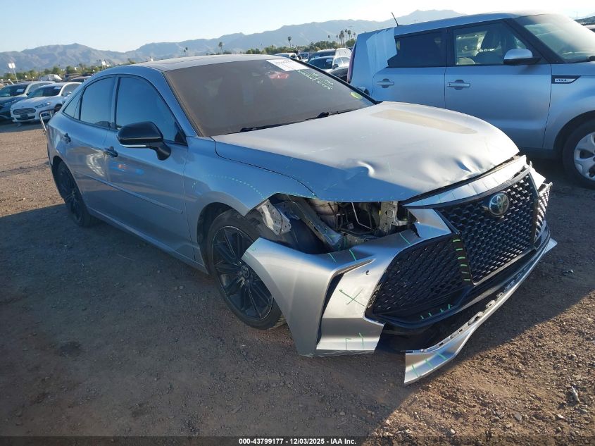 TOYOTA AVALON XSE NIGHTSHADE