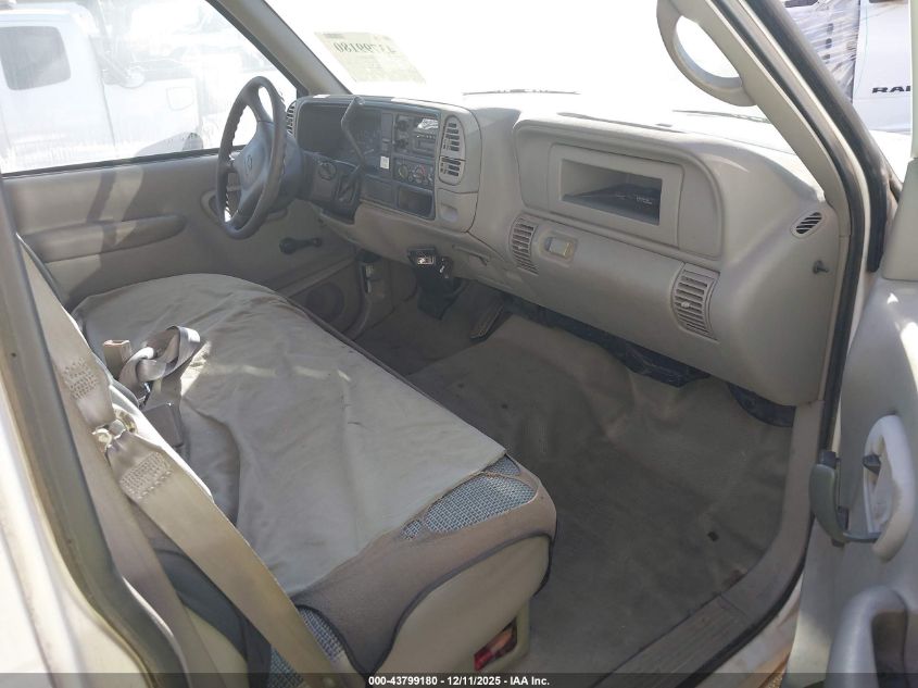 2000 Chevrolet C3500 Chassis VIN: 1GBJC34R4YF441939 Lot: 43799180