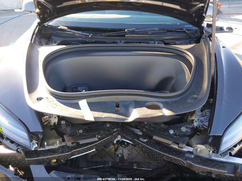 2025 Tesla Model 3 Long Range Rear-Wheel Drive/Standard Rear-Wheel Drive VIN: 5YJ3E1EA2SF076152 Lot: 43799184