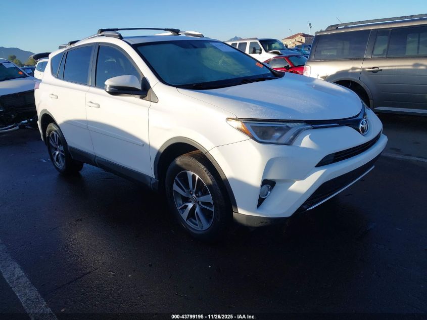 TOYOTA RAV4 XLE