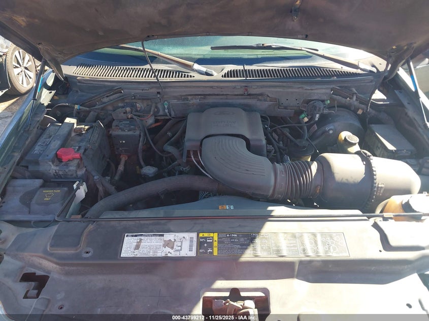 2002 Ford F-150 Lariat/Xlt VIN: 1FTRW07652KD92173 Lot: 43799212