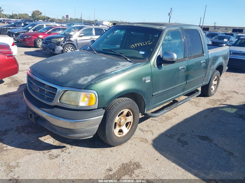 1FTRW07652KD92173 2002 FORD F-150 photo no. 2