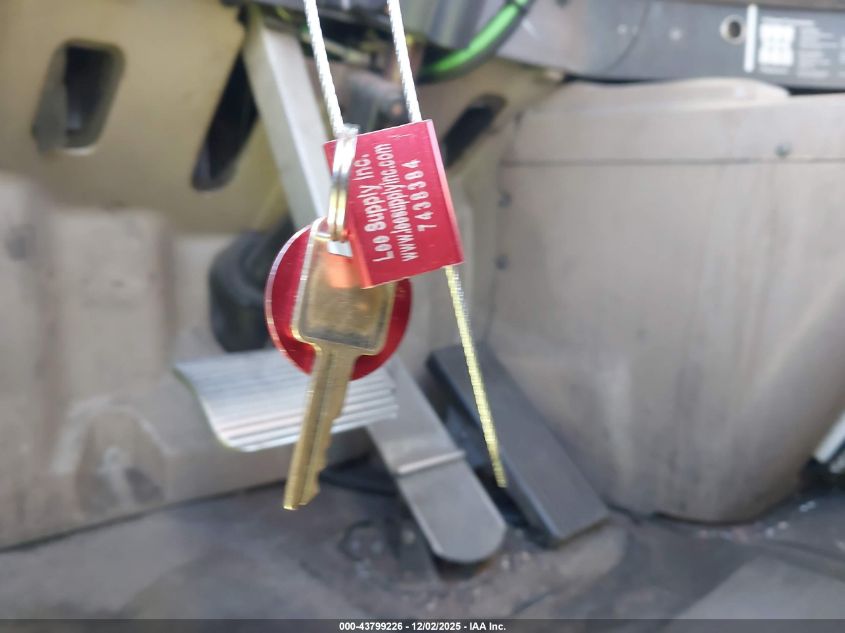 2006 International 9400 9400I VIN: 2HSCNAPR06C234995 Lot: 43799226