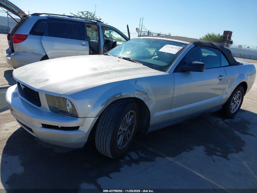 2005 Ford Mustang VIN: 1ZVHT84N255203302 Lot: 43799292
