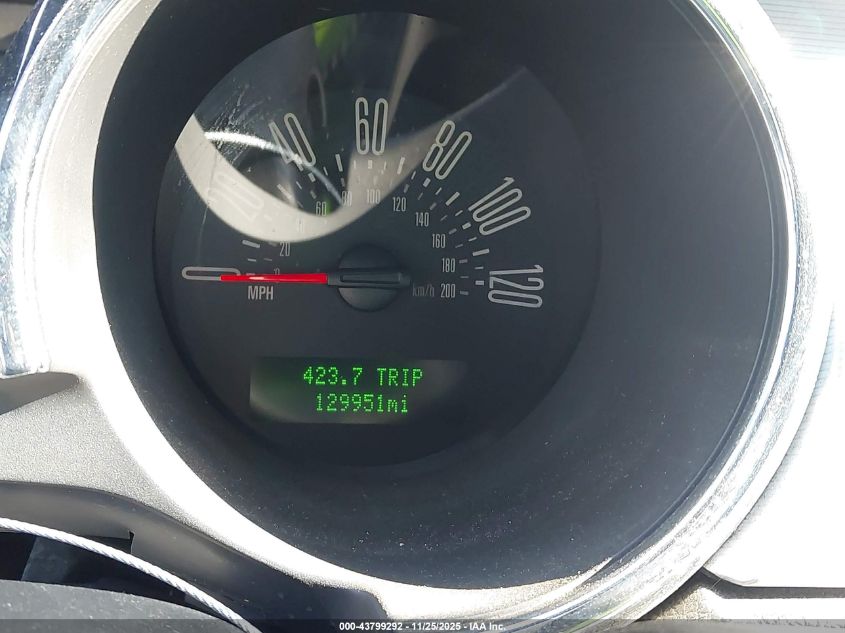 2005 Ford Mustang VIN: 1ZVHT84N255203302 Lot: 43799292