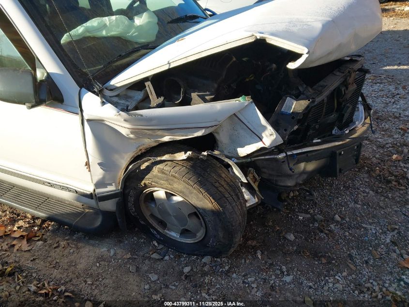 1997 Chevrolet Suburban 1500 VIN: 1GNFK16R7VJ394721 Lot: 43799311