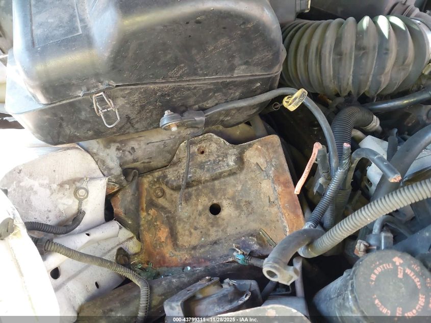 1997 Chevrolet Suburban 1500 VIN: 1GNFK16R7VJ394721 Lot: 43799311