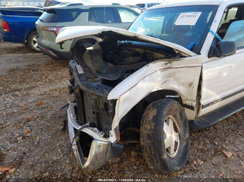 1997 Chevrolet Suburban 1500 VIN: 1GNFK16R7VJ394721 Lot: 43799311