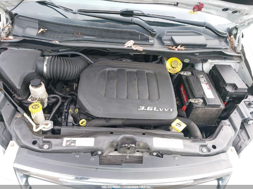 2015 Chrysler Town & Country Lx VIN: 2C4RC1AG3FR665313 Lot: 43799397