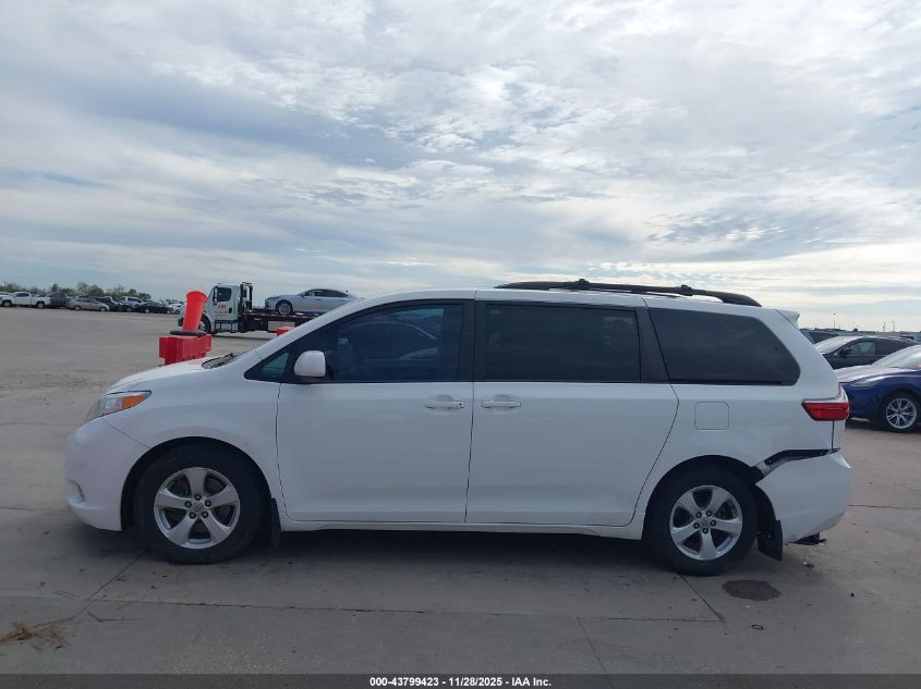 2017 Toyota Sienna Le 8 Passenger VIN: 5TDKZ3DC3HS900338 Lot: 43799423