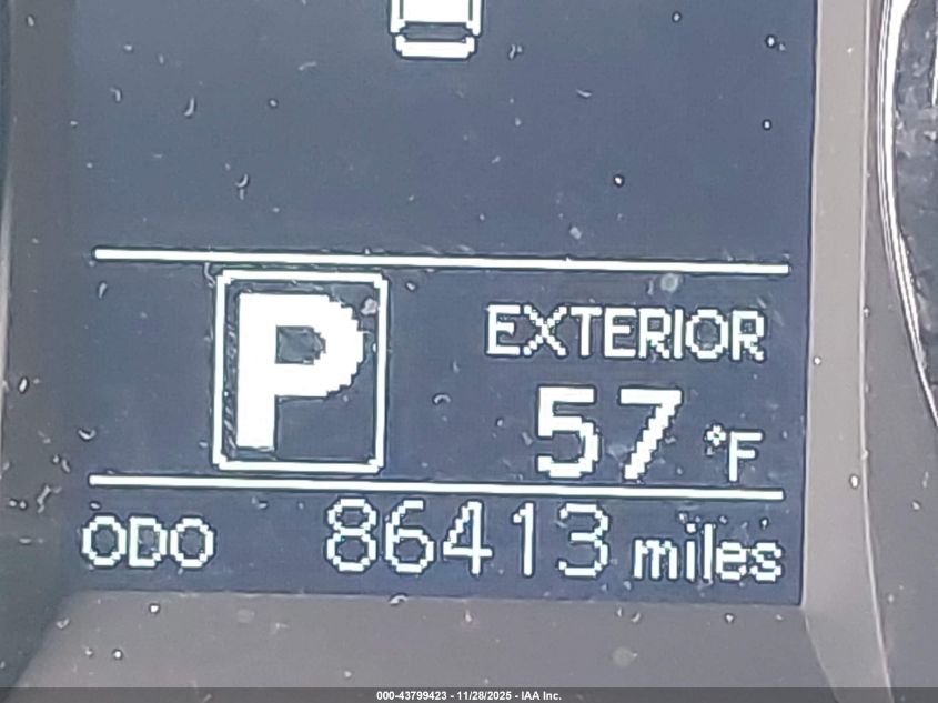 2017 Toyota Sienna Le 8 Passenger VIN: 5TDKZ3DC3HS900338 Lot: 43799423