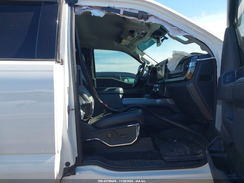 2023 Ford Super Duty F-350 Drw Lariat VIN: 1FT8X3DT4PEC48981 Lot: 43799455