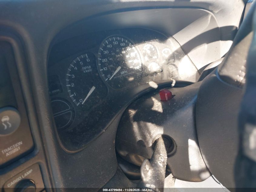 2002 Chevrolet Avalanche 1500 VIN: 3GNEC13T22G168138 Lot: 43799494