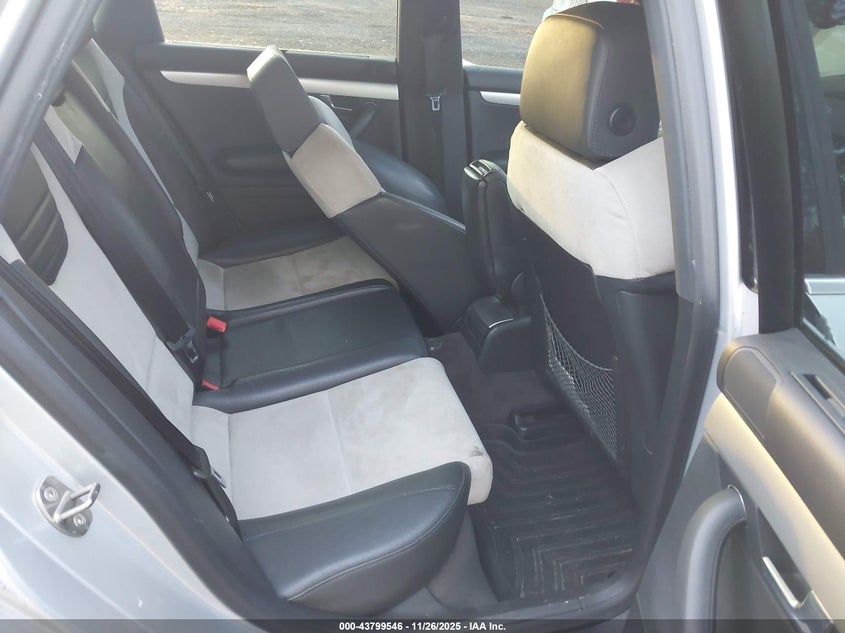 2004 Audi S4 4.2 VIN: WAUPL68E54A136307 Lot: 43799546