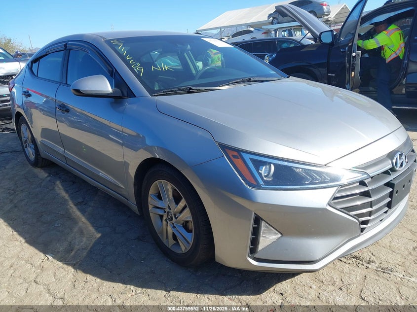 HYUNDAI ELANTRA SEL