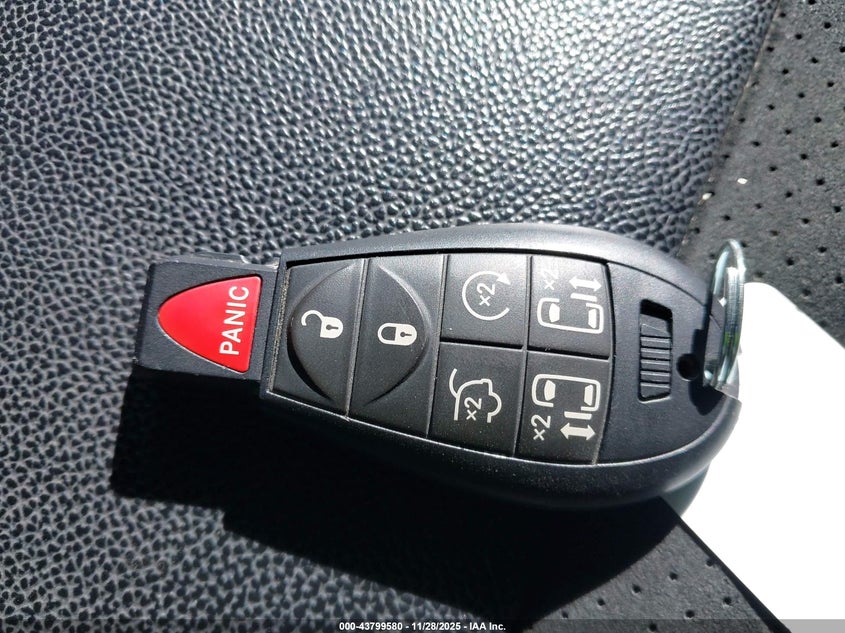 2019 Dodge Grand Caravan Sxt VIN: 2C4RDGCG5KR765310 Lot: 43799580