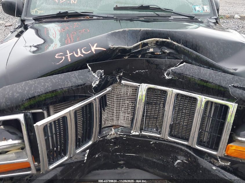 1999 Jeep Cherokee Classic VIN: 1J4FF78S4XL658849 Lot: 43799630