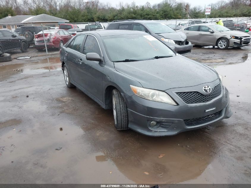 TOYOTA CAMRY SE