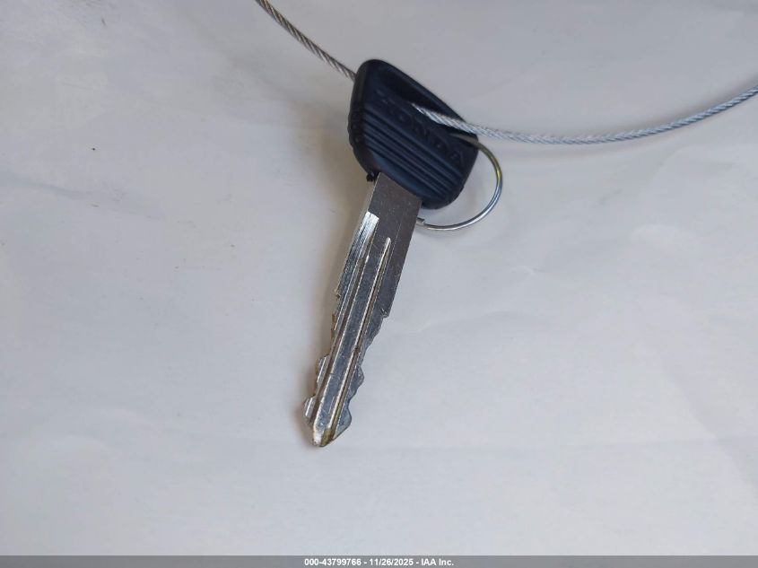 1998 Honda Civic Lx VIN: 2HGEJ6672WH612362 Lot: 43799766