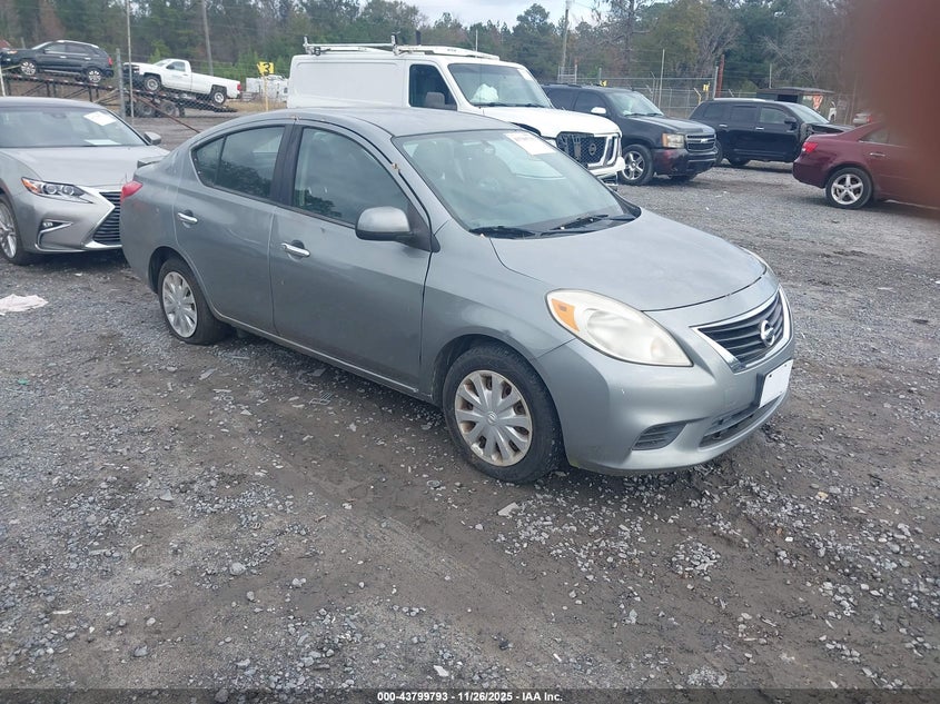 NISSAN VERSA 1.6 SV