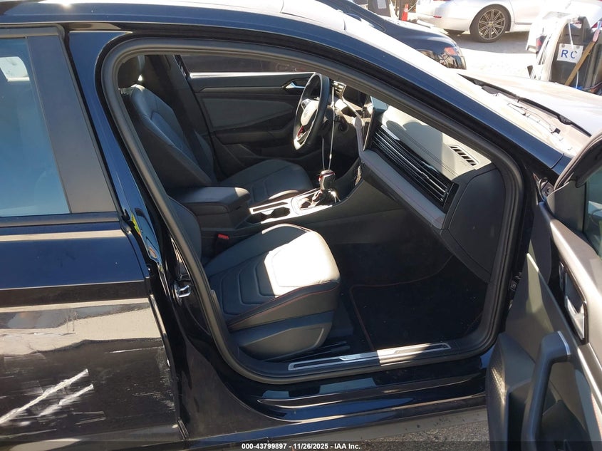 VIN 3VW2T7BU0SM073391 2025 VOLKSWAGEN JETTA GLI 2.0T AUTOBAHN