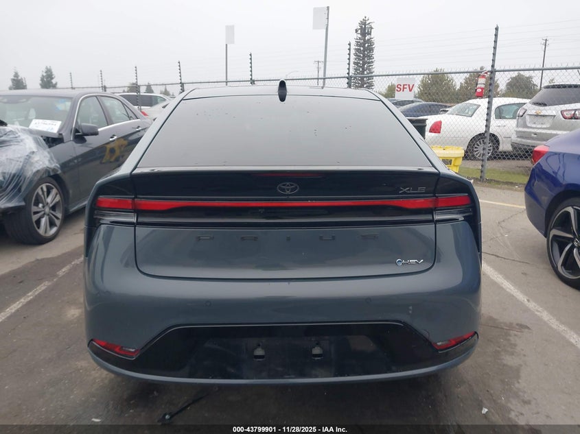 2024 Toyota Prius Xle VIN: JTDACAAU2R3027389 Lot: 43799901