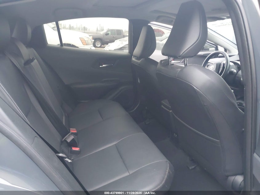 2024 Toyota Prius Xle VIN: JTDACAAU2R3027389 Lot: 43799901