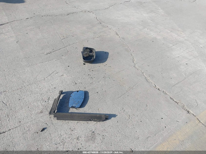 2000 Ford Explorer Xlt VIN: 1FMZU63PXYZA87657 Lot: 43799939