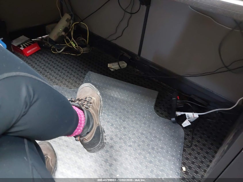 KM8JECAE5PU212179 2023 HYUNDAI TUCSON photo no. 4