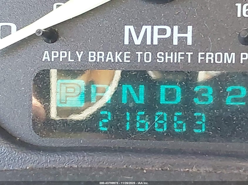 2000 Chevrolet Silverado 1500 VIN: 1GCEC14T8YE278974 Lot: 43799975