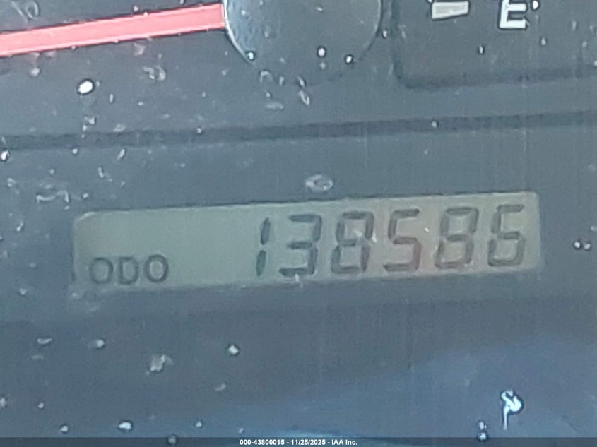 2003 Toyota Camry Le VIN: JTDBE32K130215997 Lot: 43800015