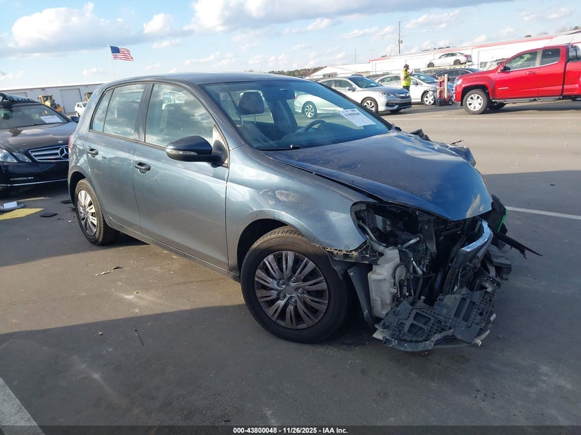 VOLKSWAGEN GOLF 2.5L 4-DOOR