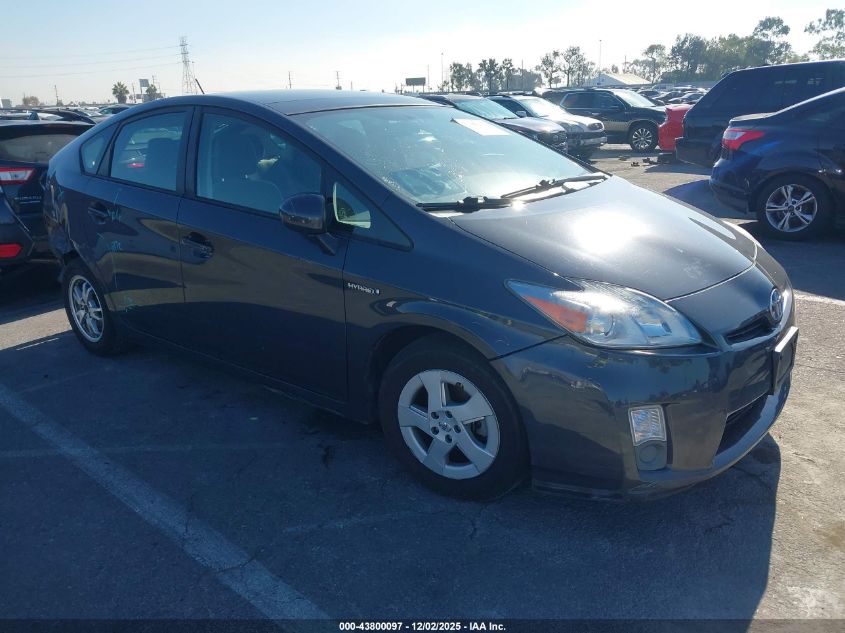 TOYOTA PRIUS THREE