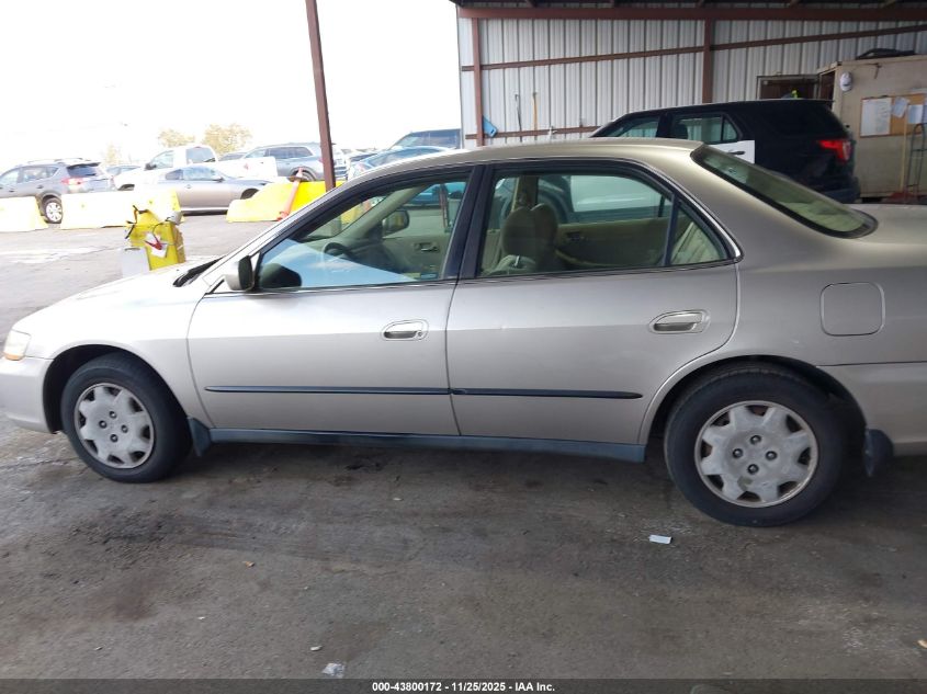 1999 Honda Accord Lx VIN: JHMCG5641XC051725 Lot: 43800172