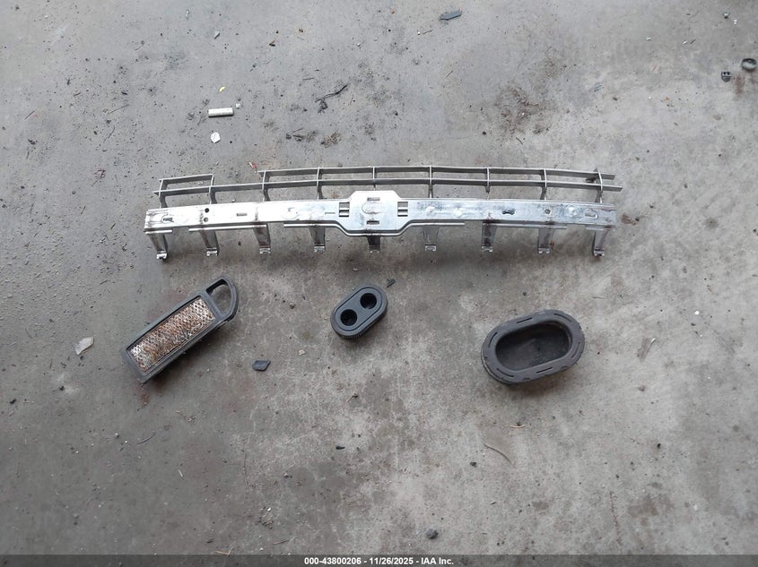 2002 Chevrolet Silverado 1500 Ls VIN: 2GCEC19T121298291 Lot: 43800206