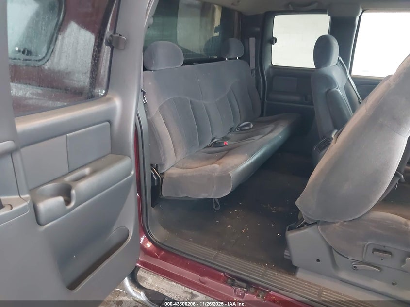 2002 Chevrolet Silverado 1500 Ls VIN: 2GCEC19T121298291 Lot: 43800206