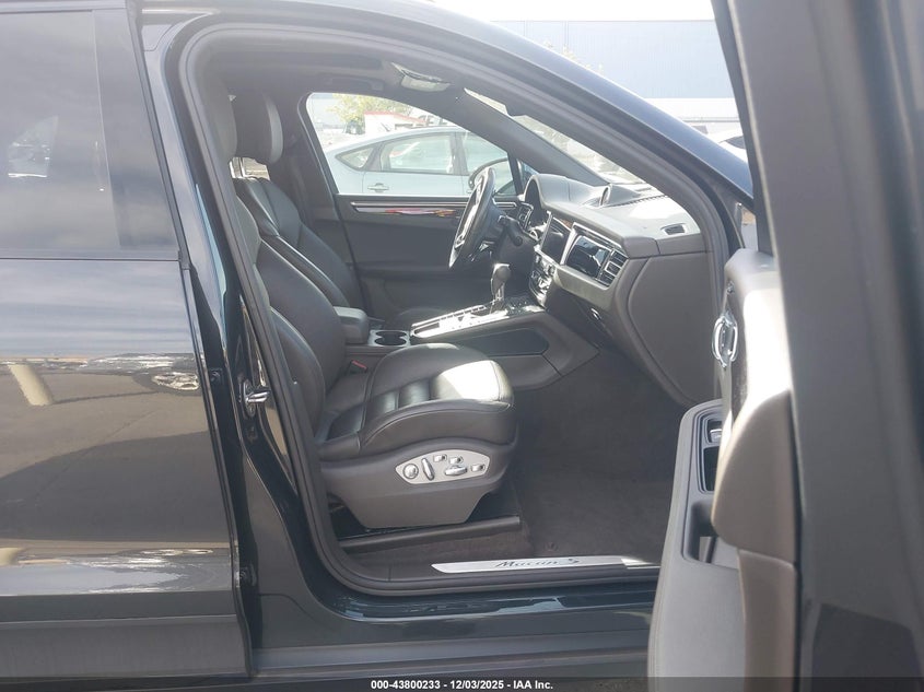 WP1AB2A50LLB36778 2020 PORSCHE MACAN photo no. 5