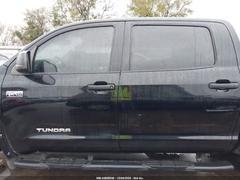 2018 Toyota Tundra Sr5 5.7L V8 VIN: 5TFDW5F15JX766246 Lot: 43800240