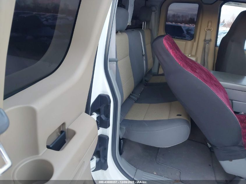 2004 Nissan Titan Se VIN: 1N6AA06A54N554917 Lot: 43800357