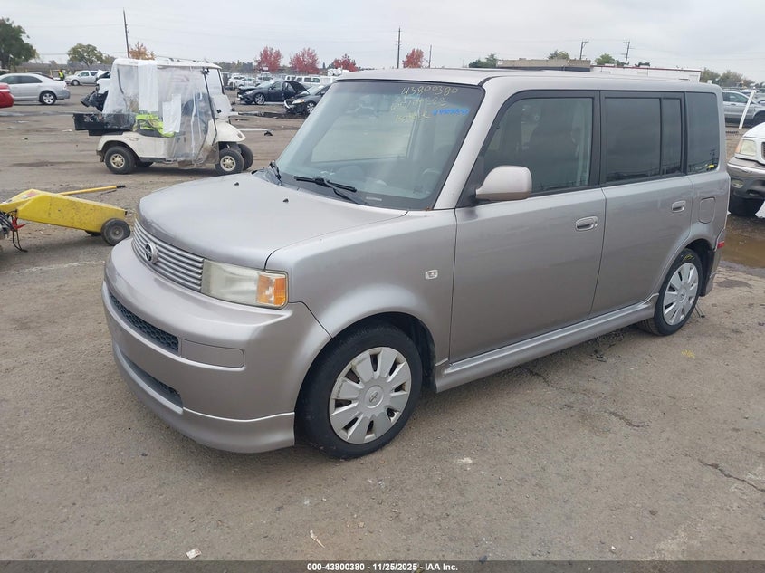 JTLKT334764109223 2006 SCION XB photo no. 2