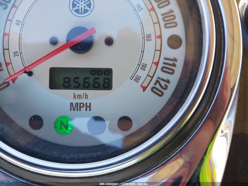 2004 Yamaha Xvs1100 A VIN: JYAVP11Y94A005785 Lot: 43800387