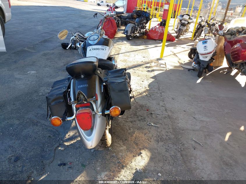 2004 Yamaha Xvs1100 A VIN: JYAVP11Y94A005785 Lot: 43800387