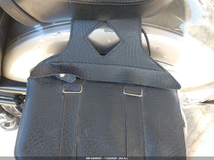 2004 Yamaha Xvs1100 A VIN: JYAVP11Y94A005785 Lot: 43800387