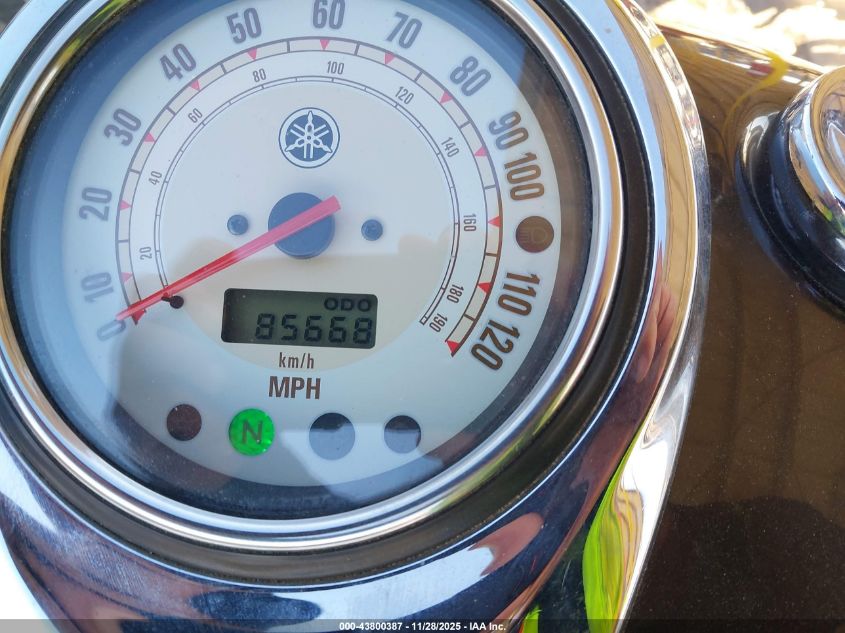 2004 Yamaha Xvs1100 A VIN: JYAVP11Y94A005785 Lot: 43800387