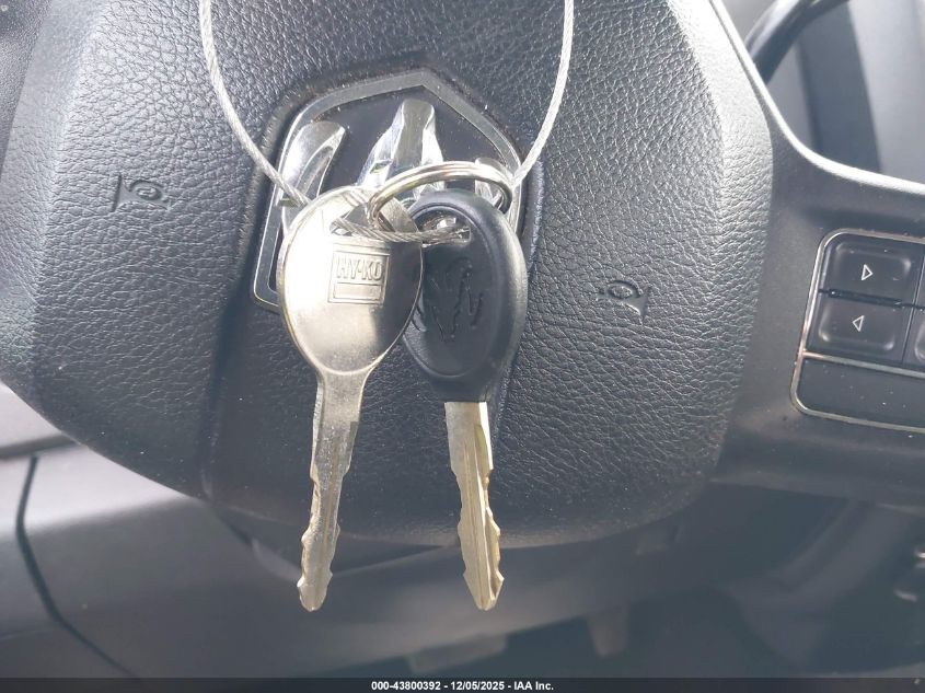 2013 Ram 1500 Express VIN: 1C6RR6FT5DS700521 Lot: 43800392