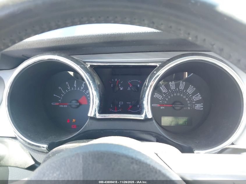 2007 Ford Mustang Gt Deluxe/Gt Premium VIN: 1ZVHT82H575241056 Lot: 43800415