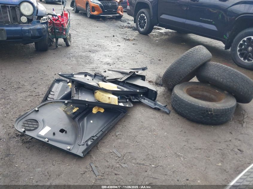 2003 Toyota Matrix Standard VIN: 2T1KR32E63C145062 Lot: 43800477