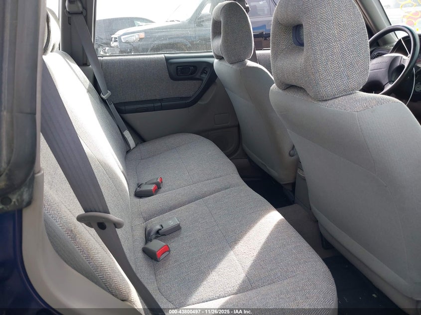 2002 Subaru Forester L VIN: JF1SF63502G750581 Lot: 43800497