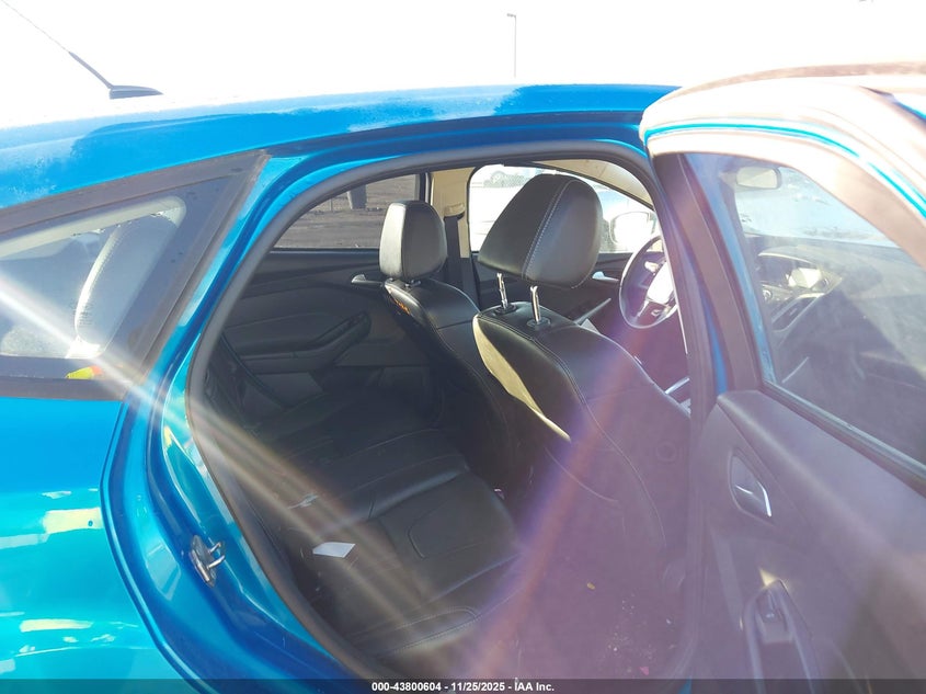 2013 Ford Focus Se VIN: 1FADP3K21DL276372 Lot: 43800604