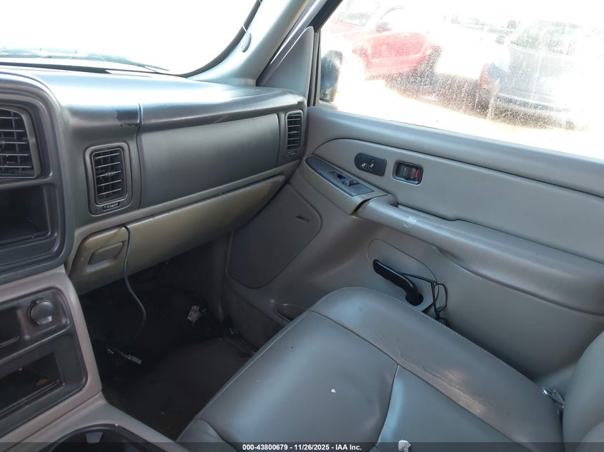 2005 Chevrolet Suburban 1500 Lt